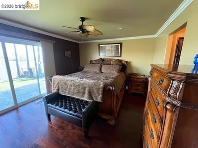 4480 Discovery Pt photo 2