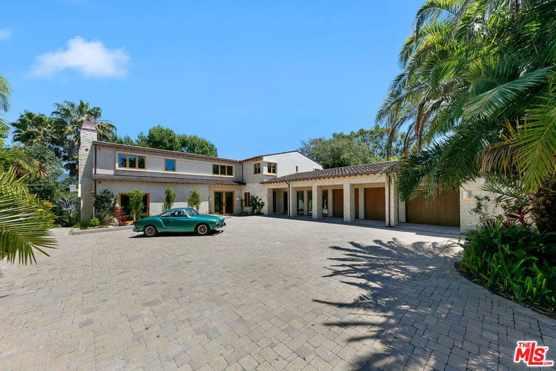 6902 Wildlife Road photo 2