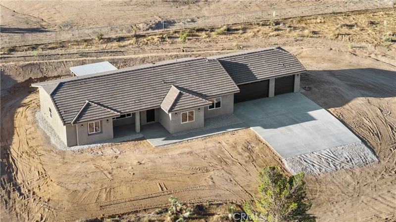 22324 Rancho photo 2
