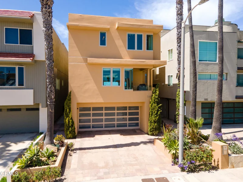 791 Mandalay Beach Road photo 2