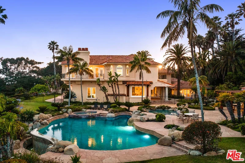 Photo 2 of 7160 Dume Drive