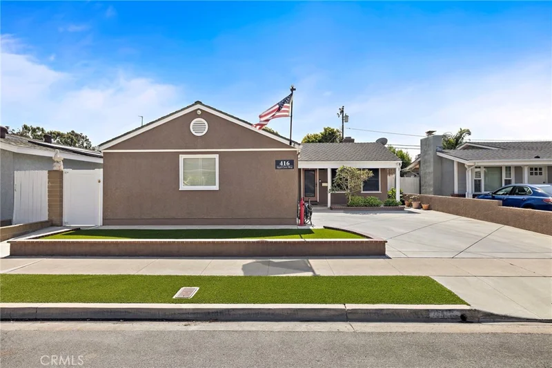 Photo 2 of 416 Opal Cove Way