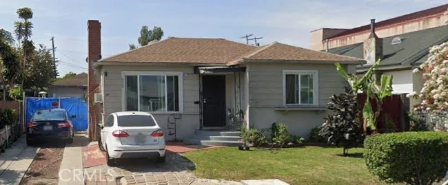 852 W 112th
