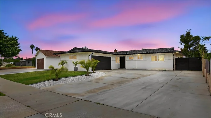 8783 Driftwood, Riverside, CA 92503