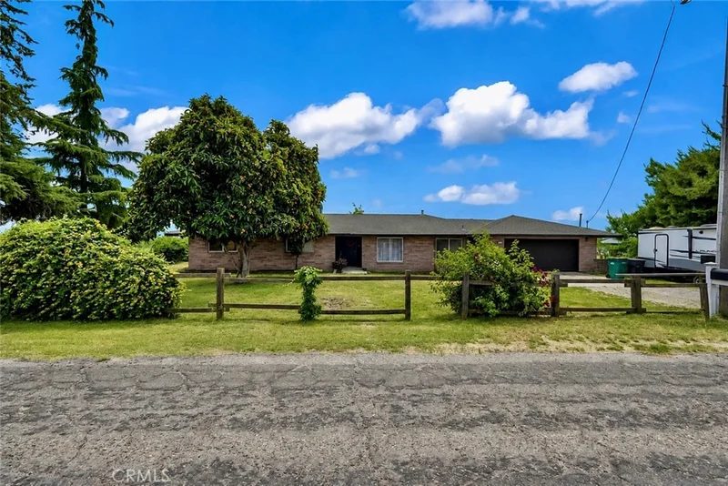 7119 Mercedes, Winton, CA 95388