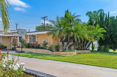2113 W Niobe photo 2
