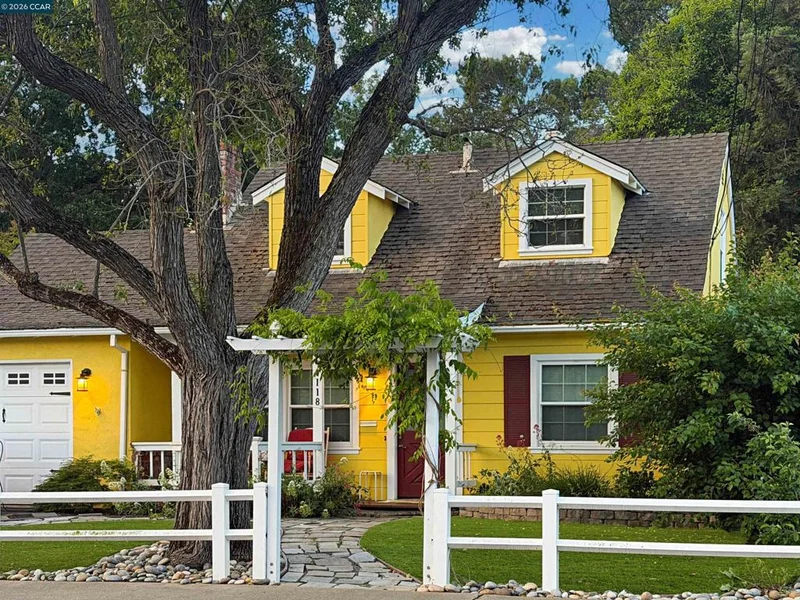 4118 Cobblestone Dr, Concord, CA 94521