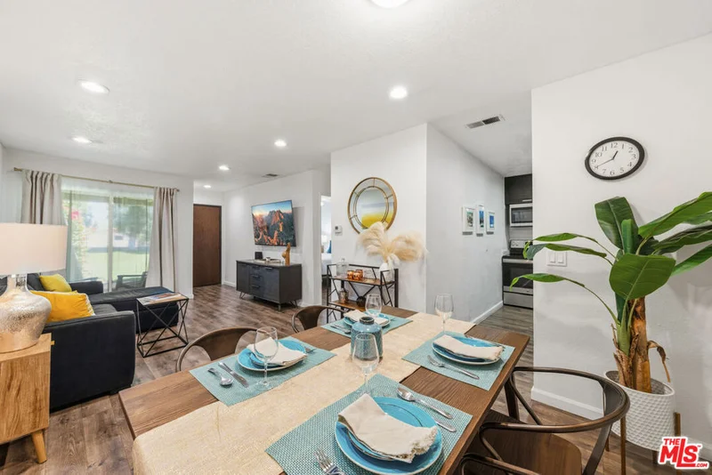 2825 N Los Felices Road 115, Palm Springs, CA 92262