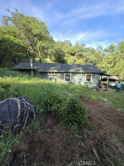 15305 Lake Arthur Road photo 2