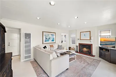 283 Fairview Street photo 2