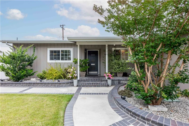 2726 Chatwin, Long Beach, CA 90815