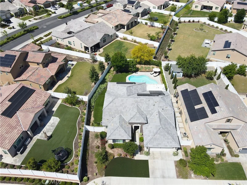 1911 Highgate Greens, Bakersfield, CA 93311