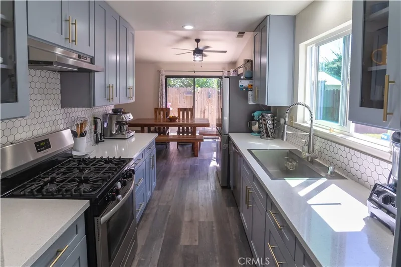 1 San Ramon Drive photo 2