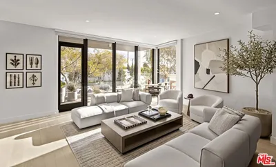 9001 Santa Monica Boulevard 402 photo 2