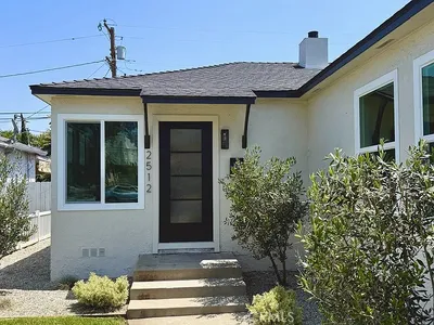 2510 Termino Avenue B photo 2
