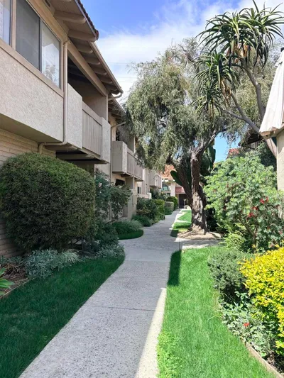 2352 Altisma Way 9 photo 2