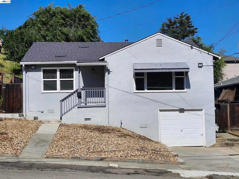 18680 Stanton Ave, Castro Valley, CA 94546