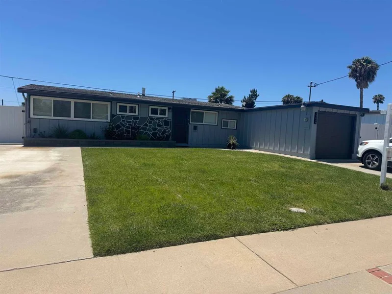 6324 Anvil Lake, San Diego, CA 92119