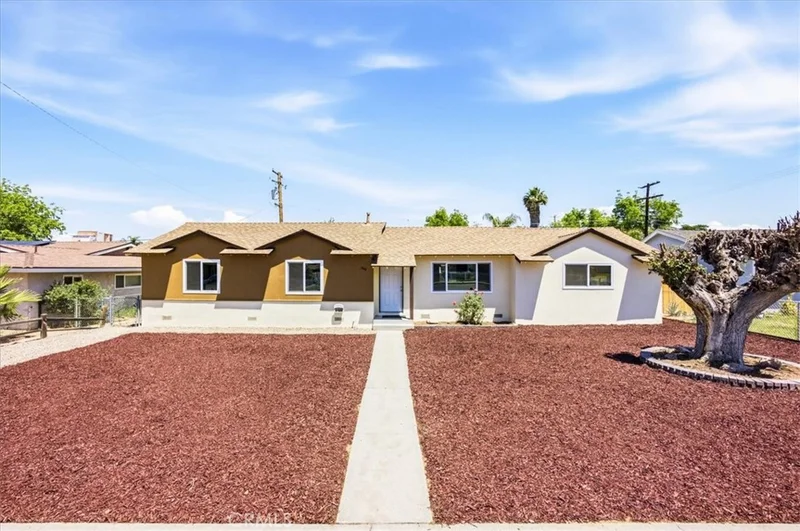 548 W Montrose, Hemet, CA 92543