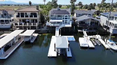 4775 Discovery Pt photo 2