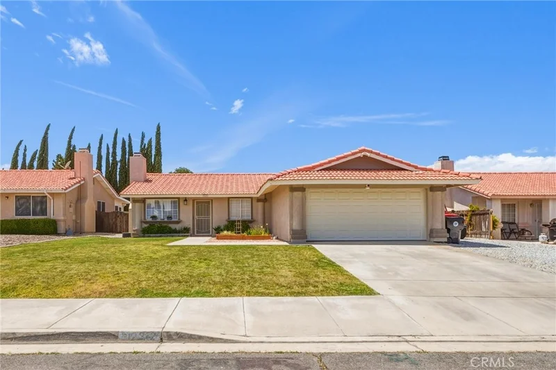 12312 Woodview, Victorville, CA 92392