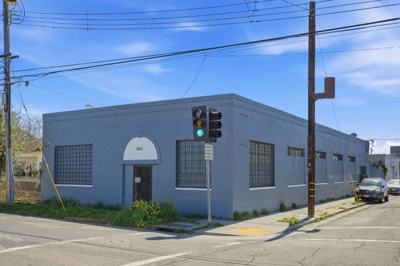 1000 Chanslor Avenue photo 2
