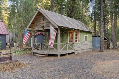 7528 Humboldt Road photo 2