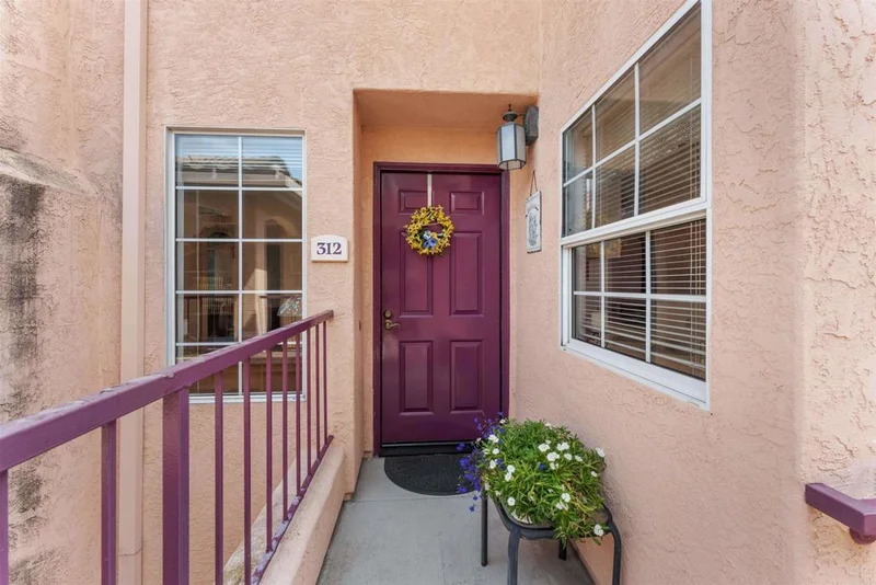 18622 Caminito Cantilena 312, San Diego, CA 92128