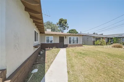 14732 Whittram photo 2