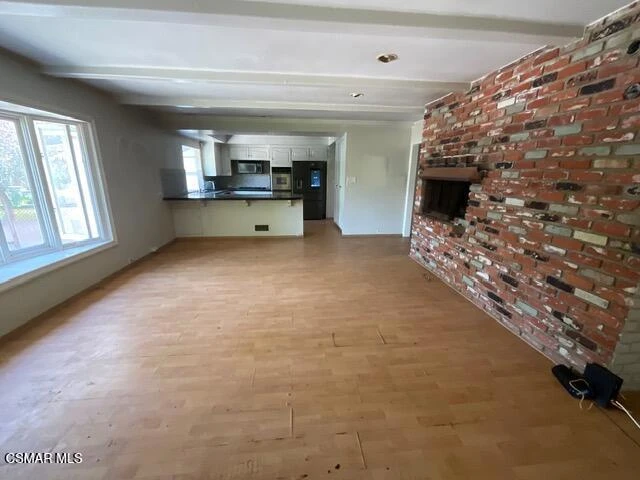 Interior 3