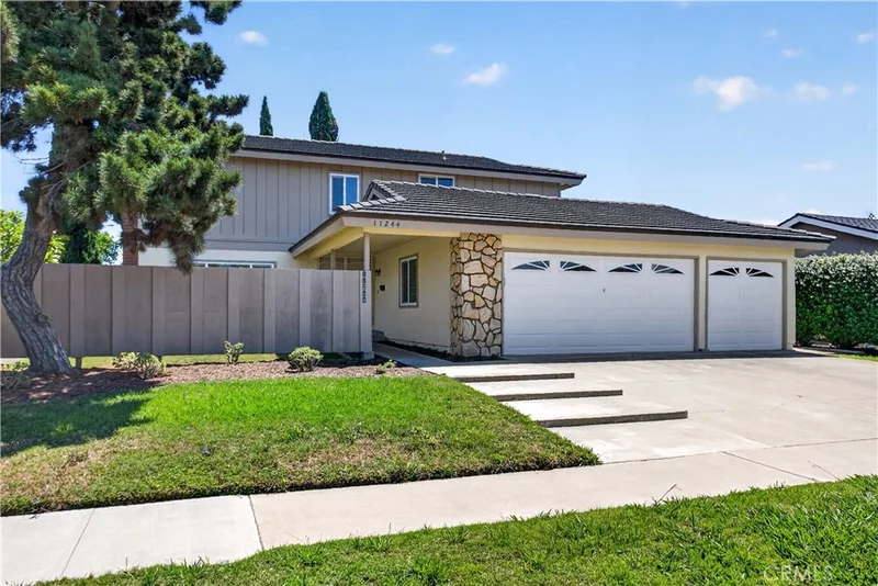 11244 Snowdrop, Fountain Valley, CA 92708