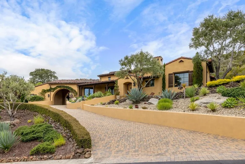 312 Pasadera Court