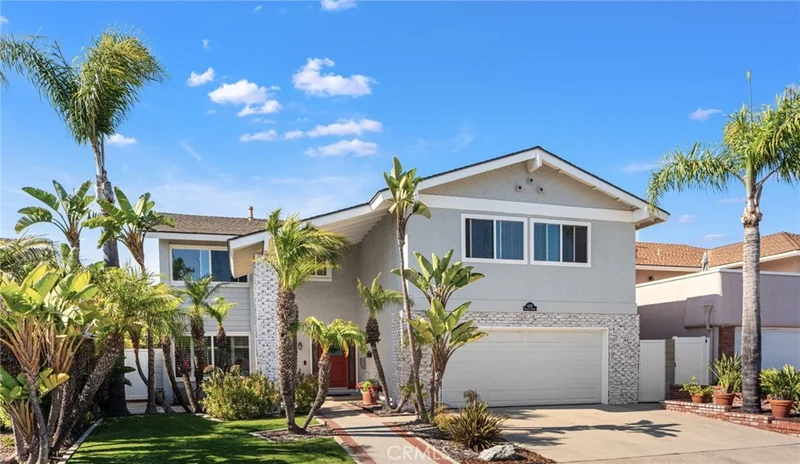 4325 Hazelnut, Seal Beach, CA 90740