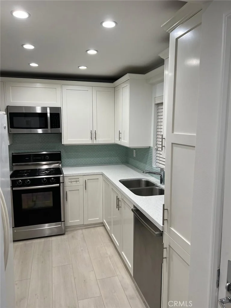 1415 26th 5 photo 2