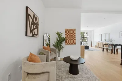 1001 46th Street 212 photo 2