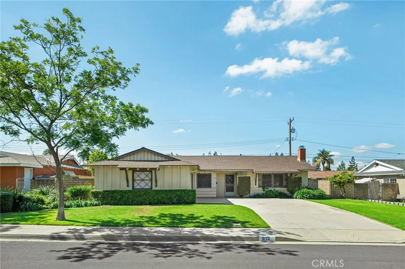 912 W Benwood, San Dimas, CA 91773