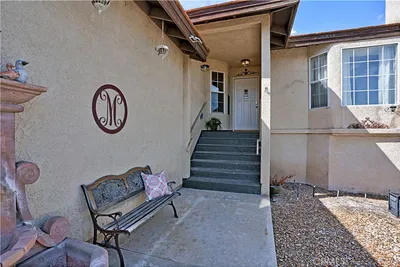 22196 Hoofbeat Way photo 2