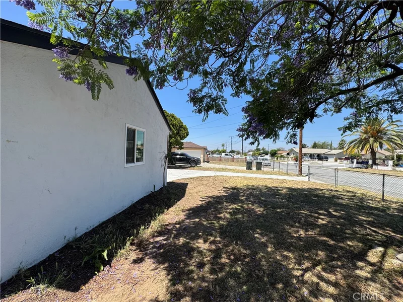 16229 Hunter St photo 2