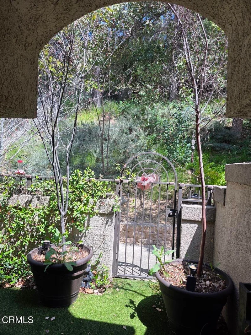 Photo 2 of 22337 Mission Circle