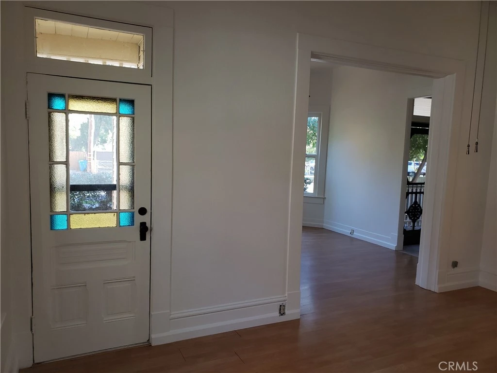 Interior 3