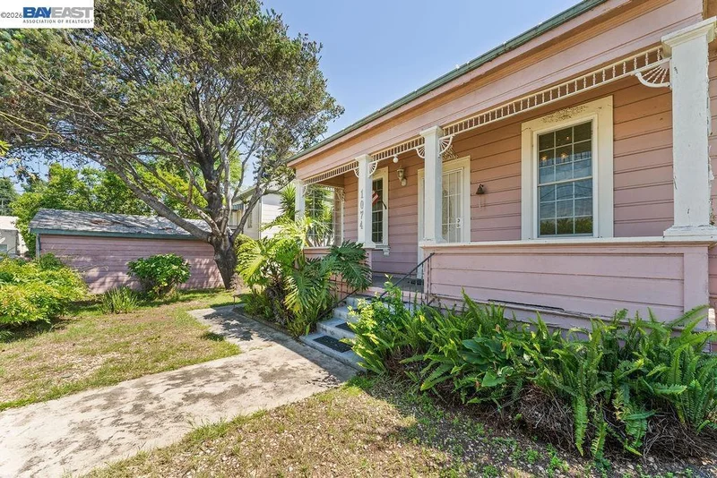 1086 Delano St, San Lorenzo, CA 94580