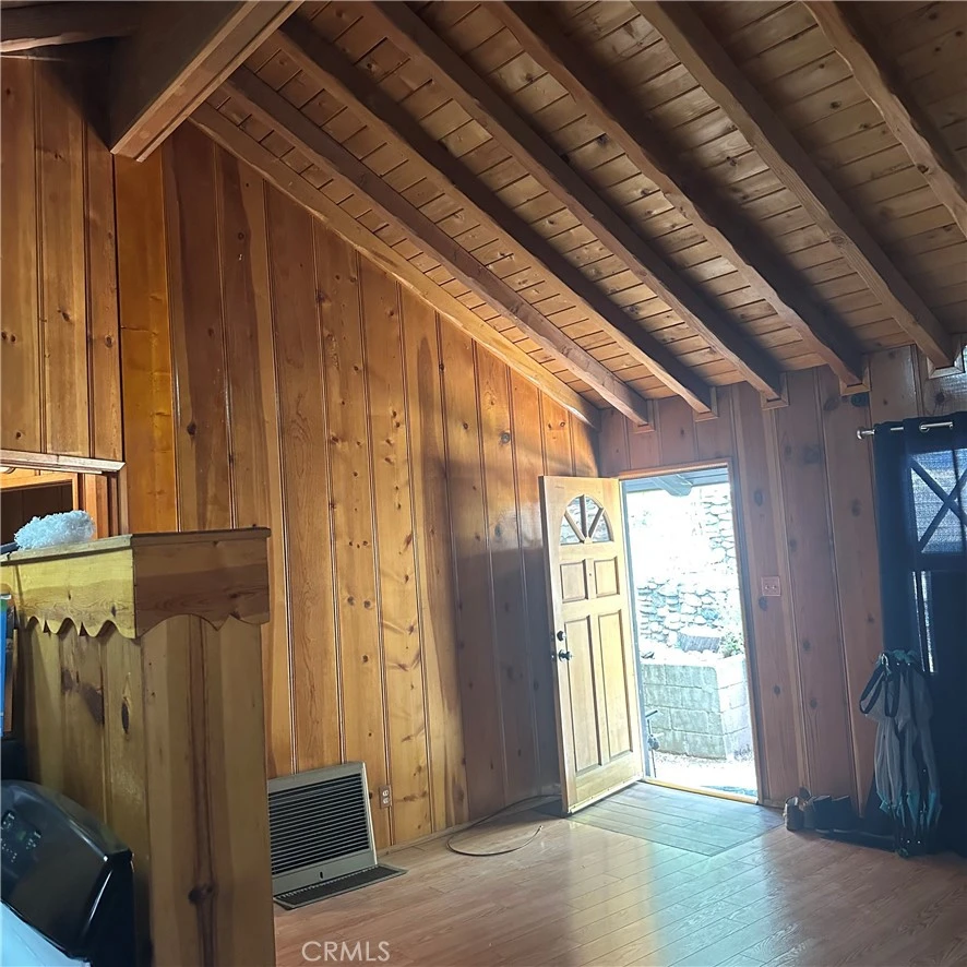 Interior 2