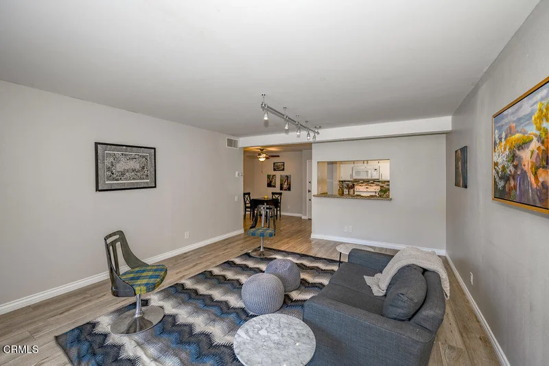5460 White Oak Avenue E125, Encino, CA 91316