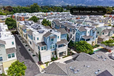 5680 Surfrider Way 101 photo 2