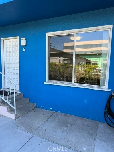 405 W Broadway A photo 2