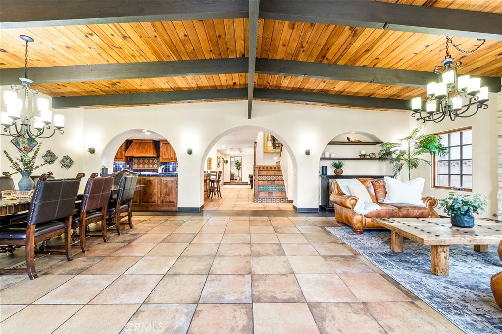 Interior 2