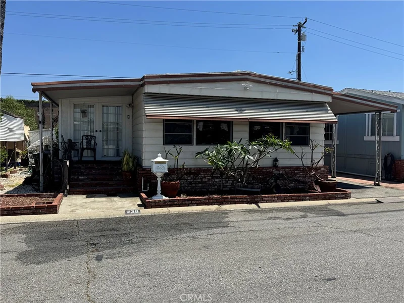 10001 Rd Frontage #238, South Gate, CA 90280