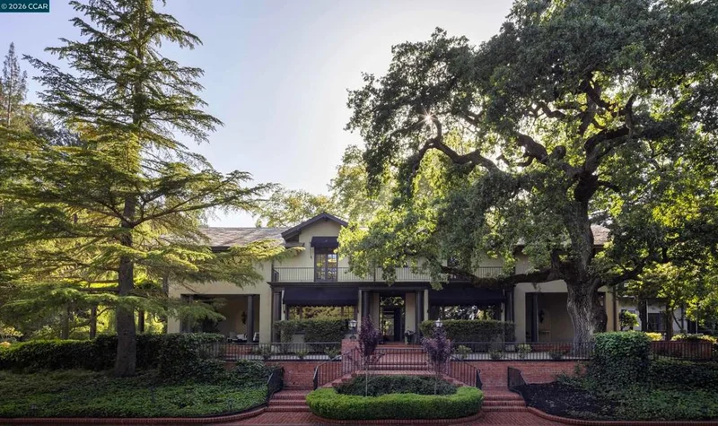 300 Camille Ave