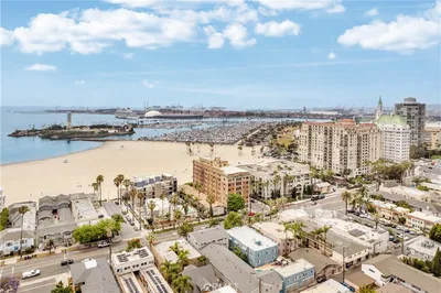 1030 E Ocean Boulevard 502 photo 2