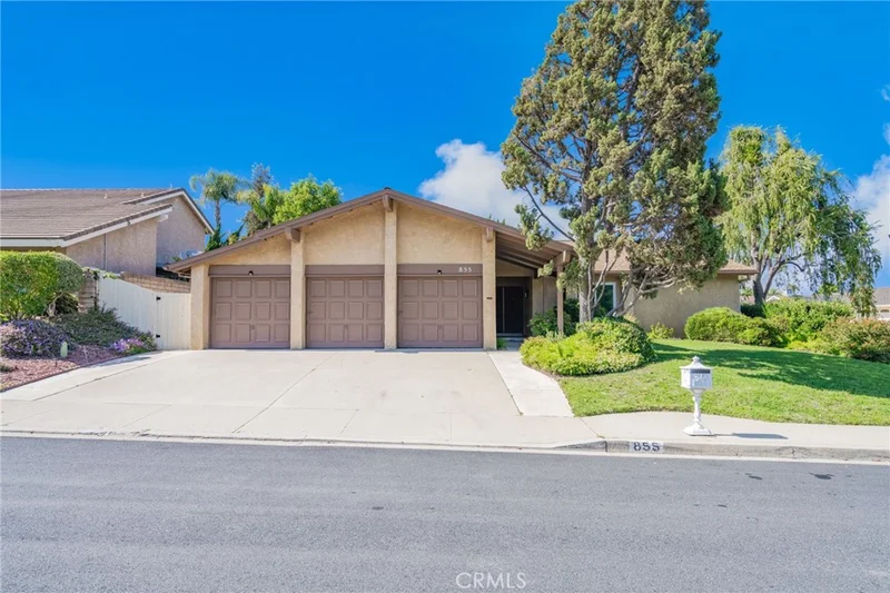 855 Tupelo Wood Court, Newbury Park, CA 91320